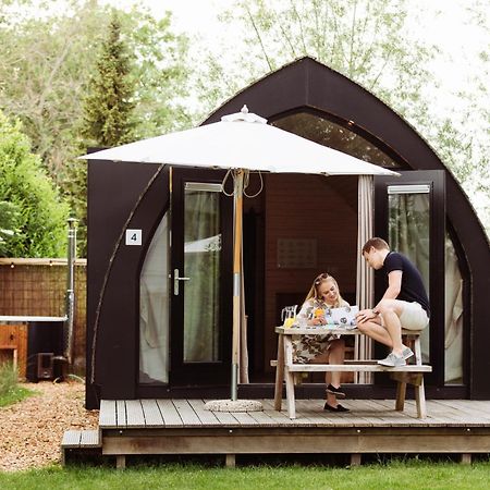 דוקום Pod Huisje Met Hottub מראה חיצוני תמונה