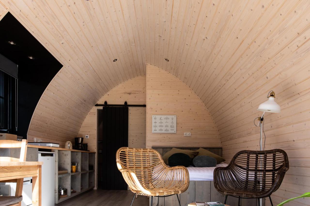 דוקום Pod Huisje Met Hottub מראה חיצוני תמונה