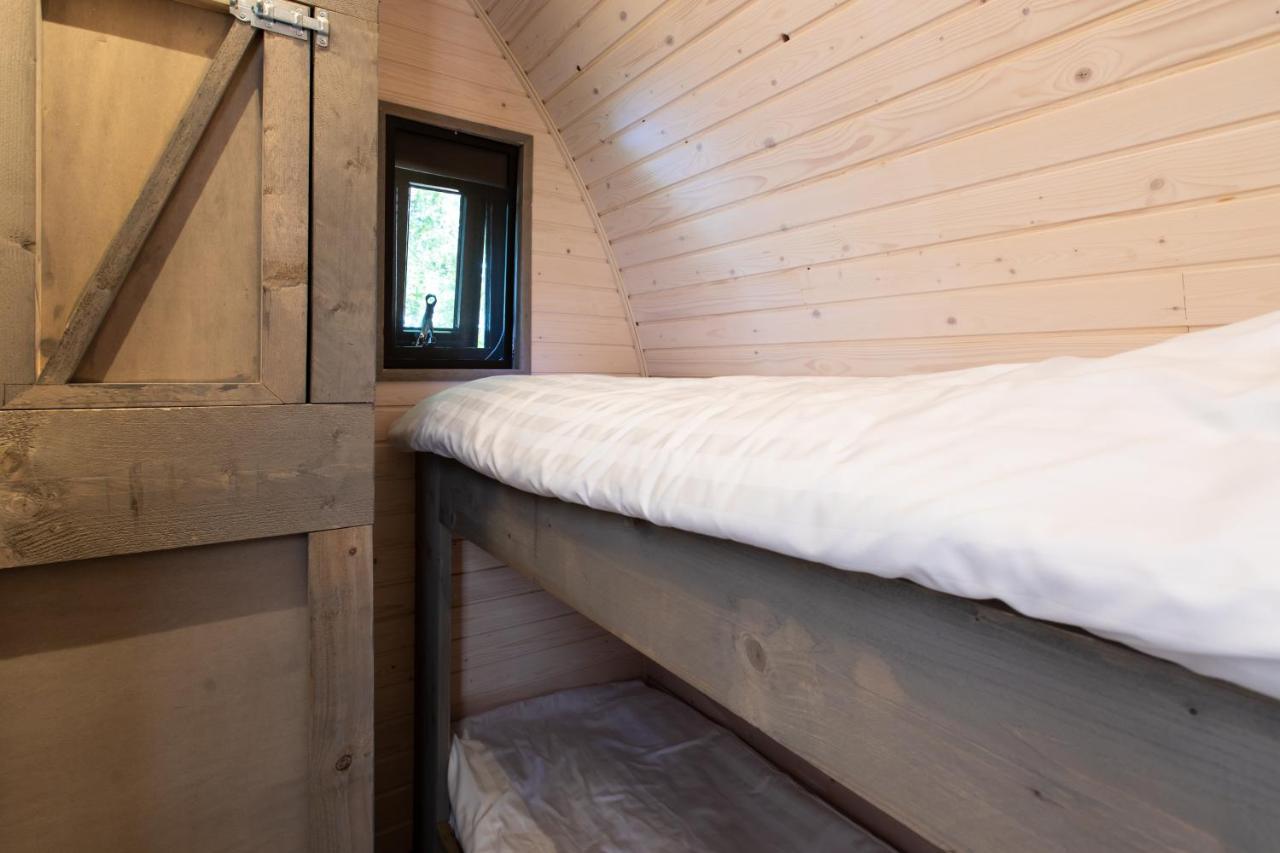 דוקום Pod Huisje Met Hottub מראה חיצוני תמונה